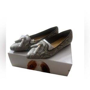 Hush Puppies Sadie Tassel Slip-on Flat size 8